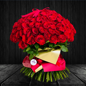 The Glory of Love - 200 Red Rose